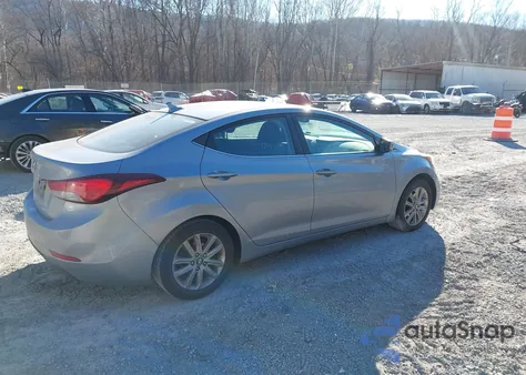 2015 Hyundai Elantra Se z USA, uszkodzony, nr VIN 5NPDH4AE4FH614525